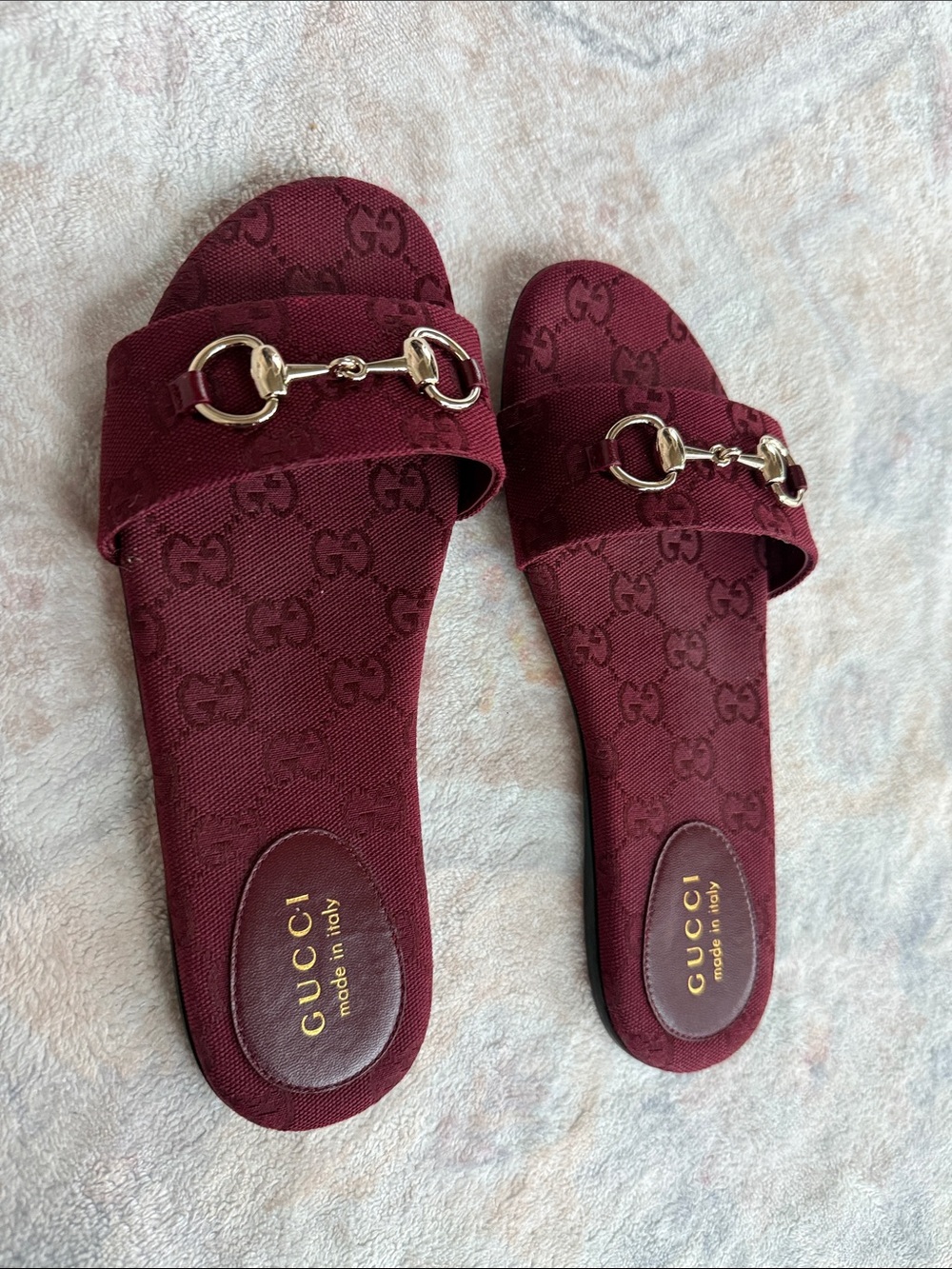 Gucci Burgundy GG Canvas Horsebit Slide Sandals - Picture 2 of 2